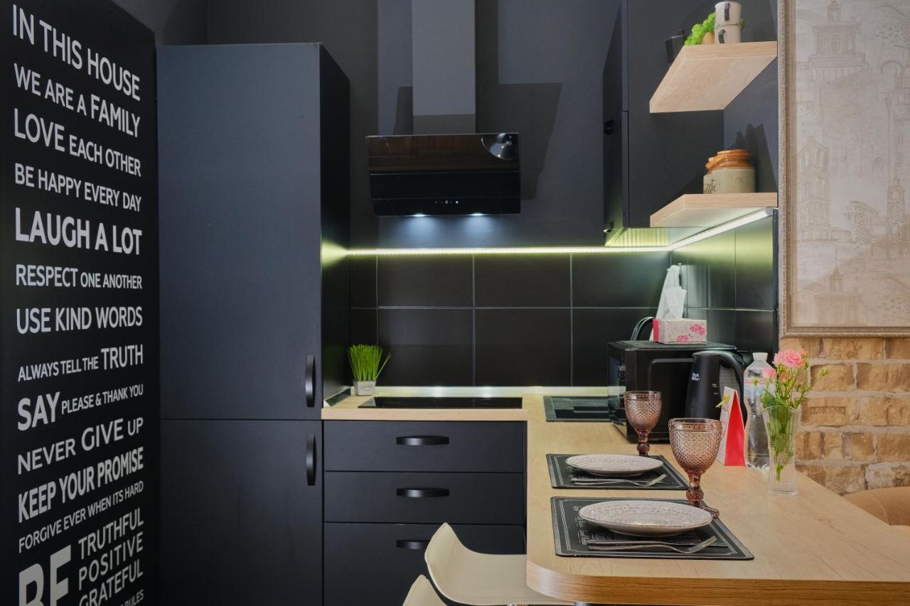אודסה Central Apartments מראה חיצוני תמונה